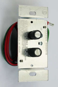 Trimmed Three Way Dimmer Switch 400 watt